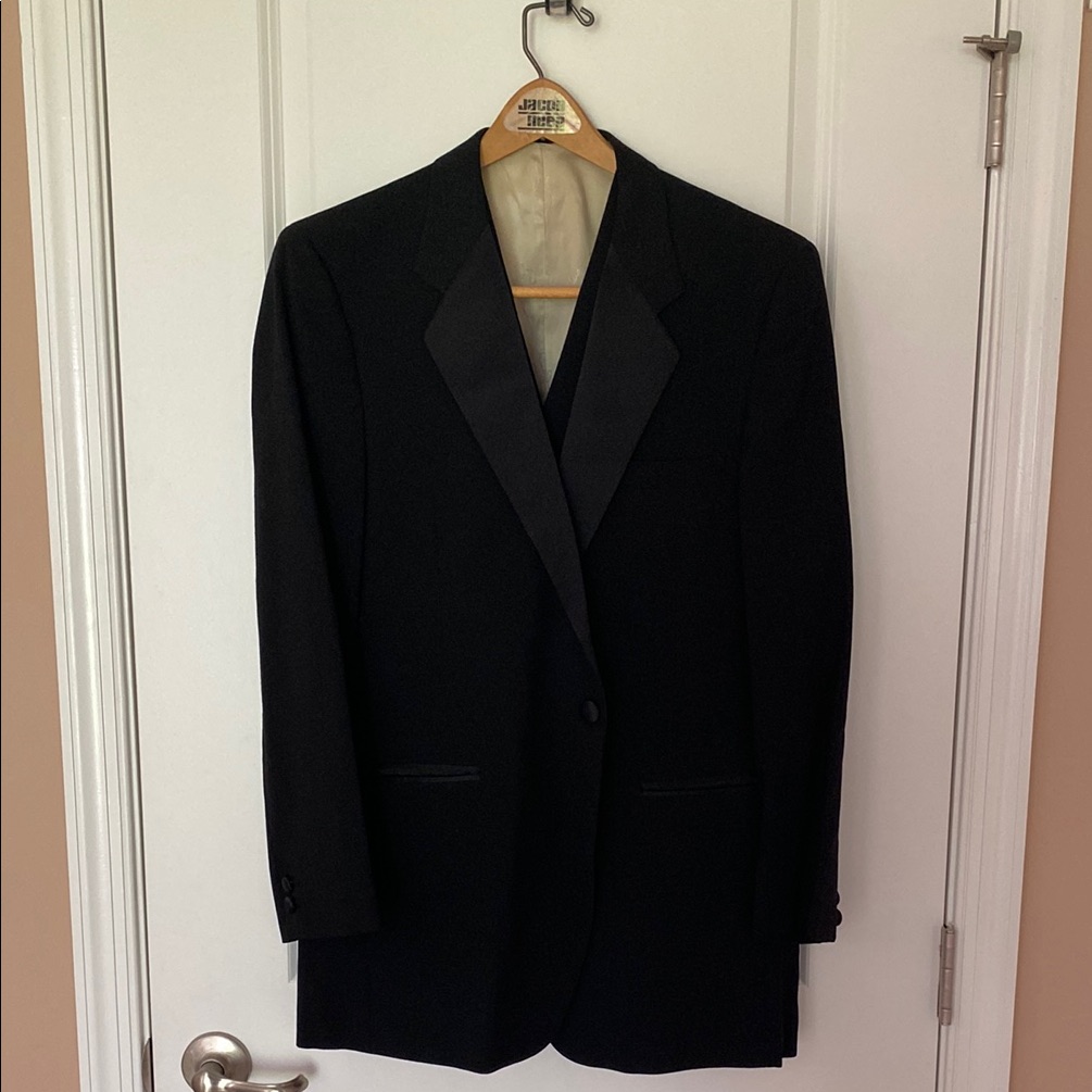 Givenchy Gentleman Paris Special Tailored Black Blazer  With Vest